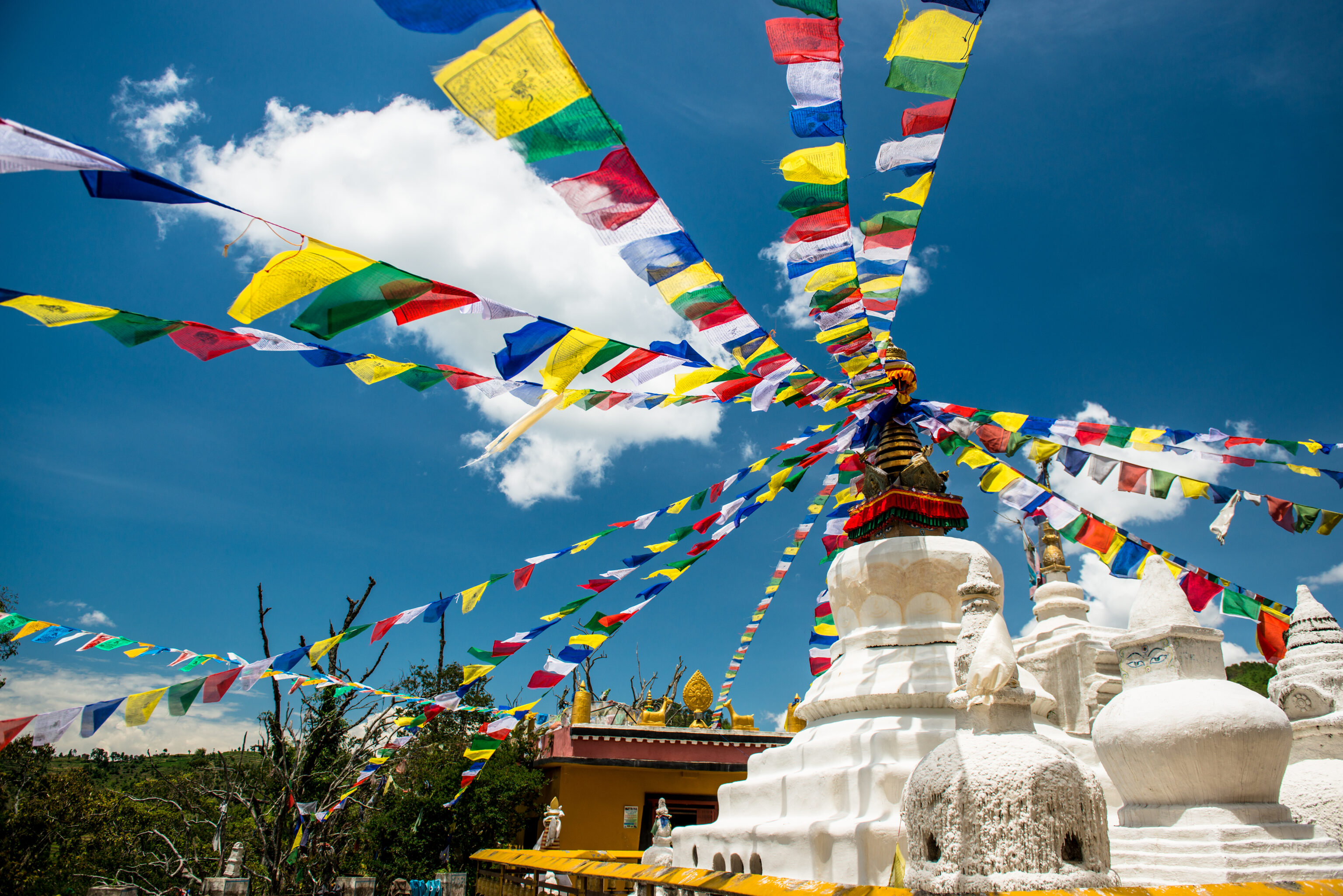temple met vlag