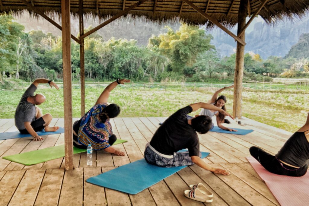 outdoor-yoga-1-1024x683