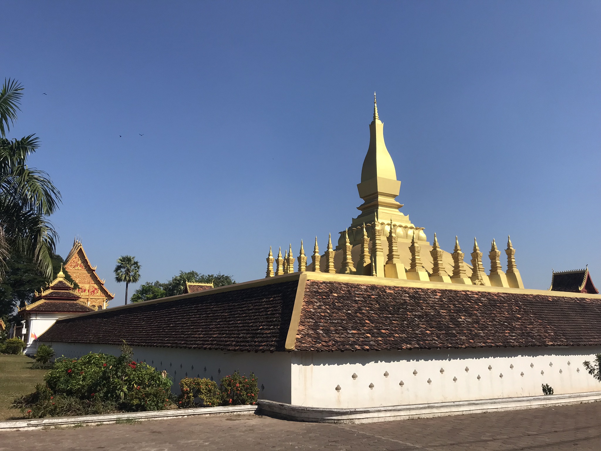 38. Pha That Luang