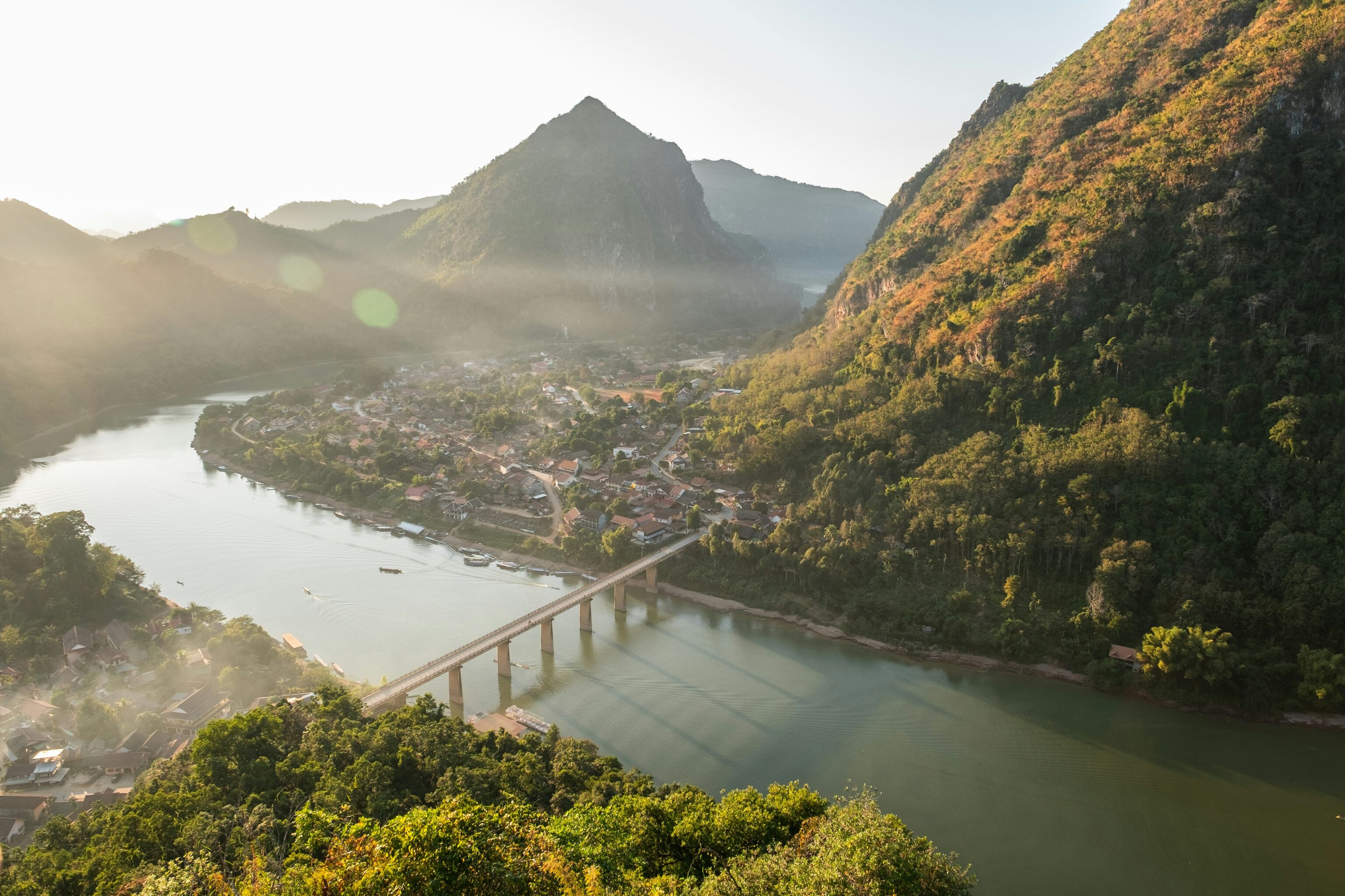 Nong Khiaw