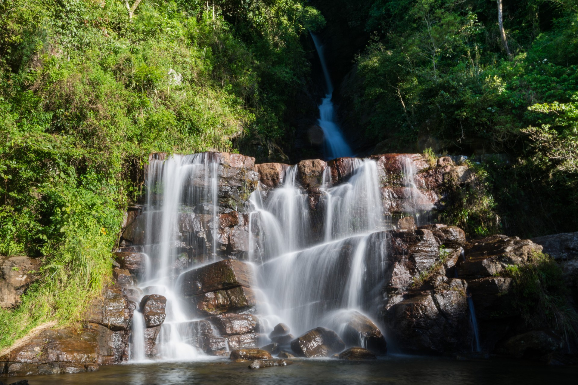 Sri Lanka-Knuckles-thumbnail_dreamstime_m_167942343