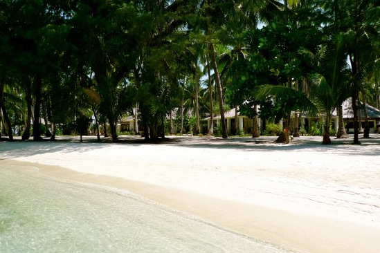 Kura Kura Resort Menyawakan Island, Karimunjawa-archipel
