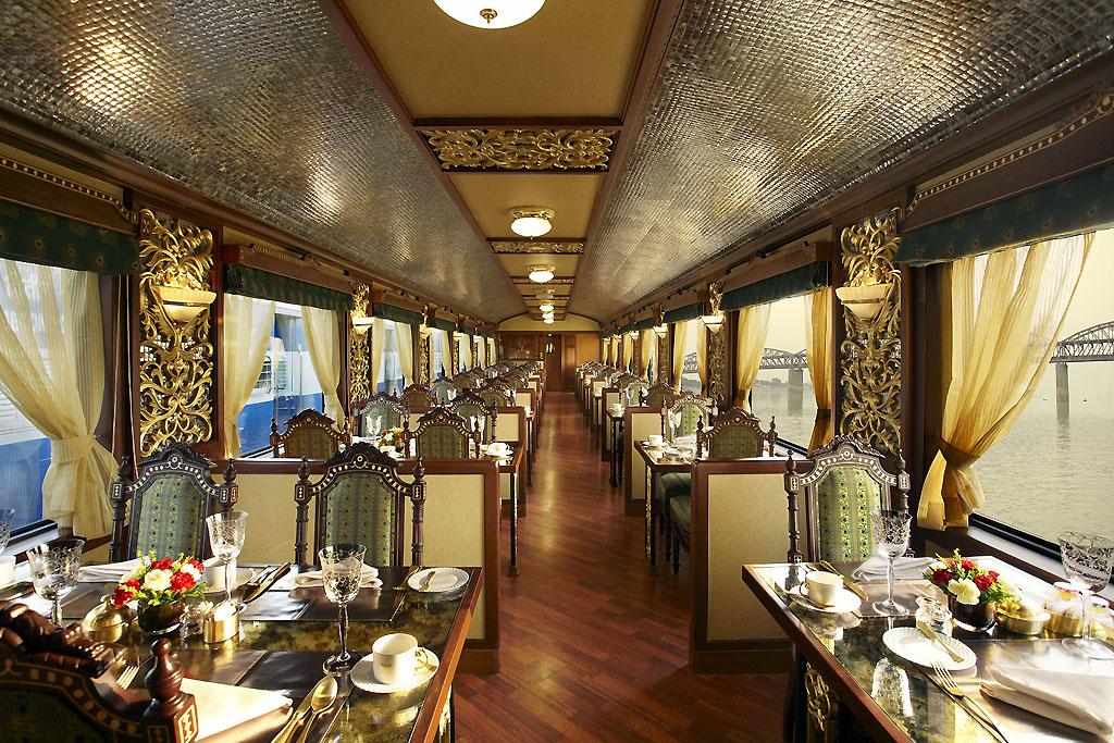 maharaja express dining car