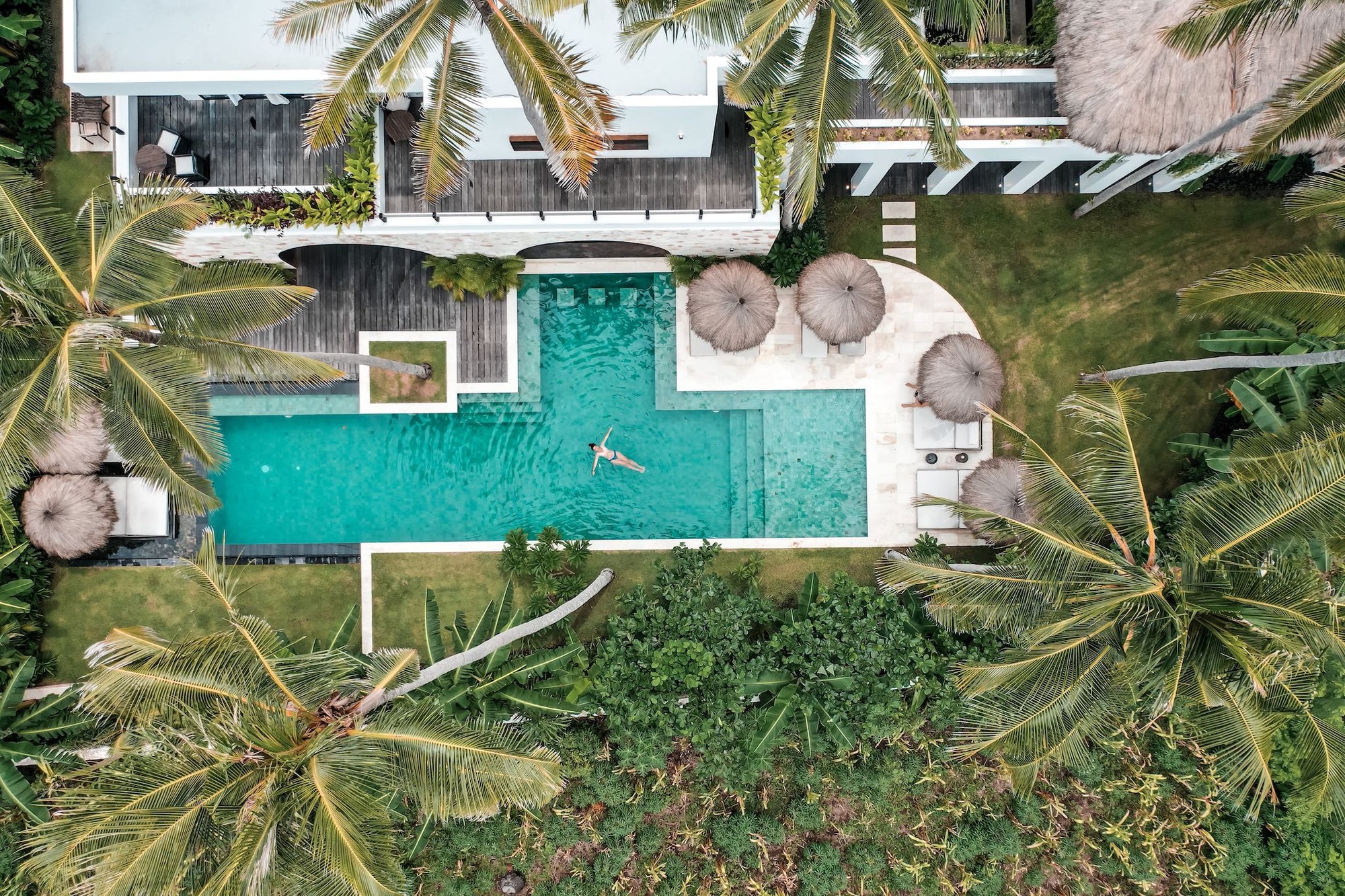Zwembad bij ALAMAYAH Boutique Retreat