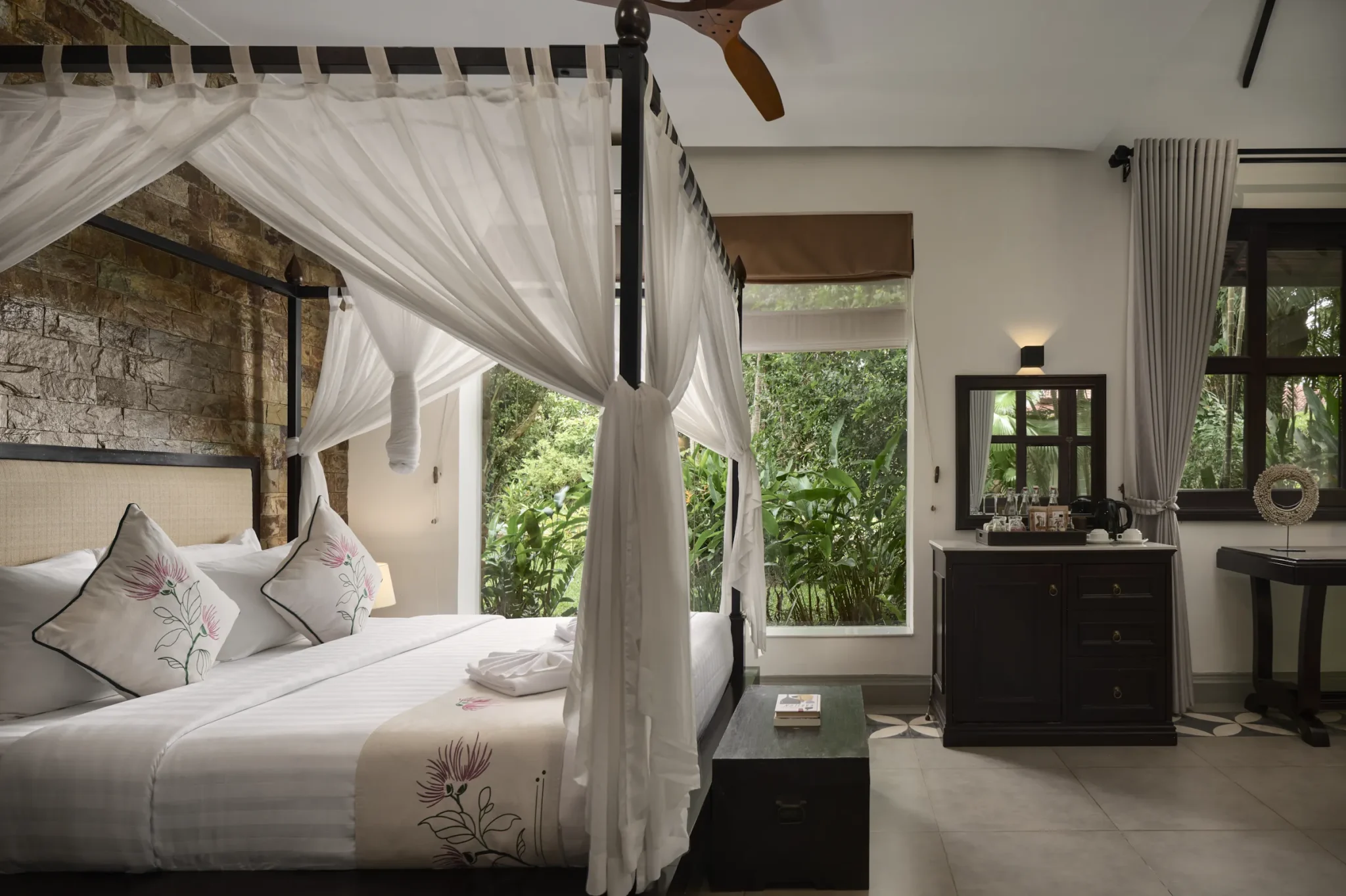 Samanea-Beach-Resort-Spa
